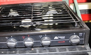 USED WEDGEWOOD BY ATWOOD RV HIGH OUTPUT STOVE 