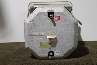 USED SW10DE SUBURBAN WATER HEATER