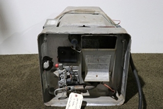 USED SUBURBAN SW10DE 10 GALLON WATER HEATER