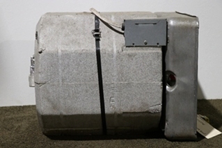 USED SUBURBAN SW10DE 10 GALLON WATER HEATER