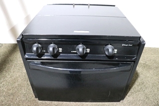USED CLY1610BDB MAGIC CHEF OVEN